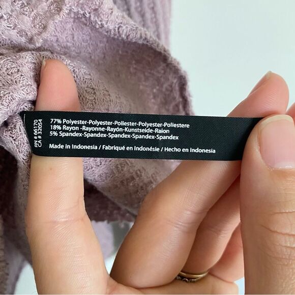 Urban Outfitters Tops Jojo Oversized Thermal Button Front Top Size Medium - Picture 8 of 11